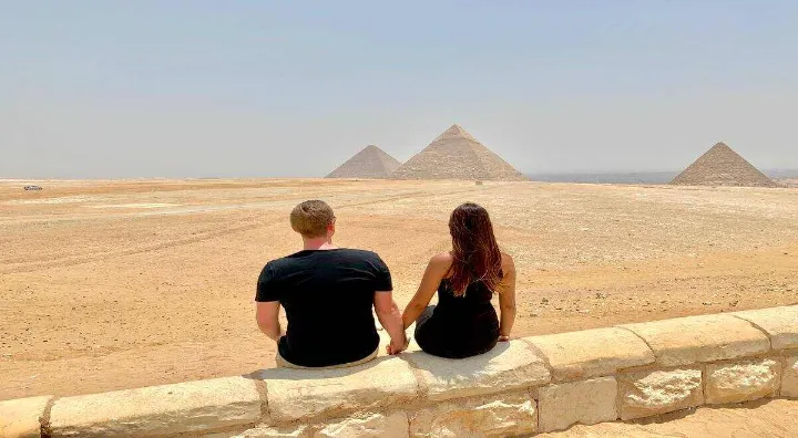 Pyramids of Giza, among the best things to do in cairo